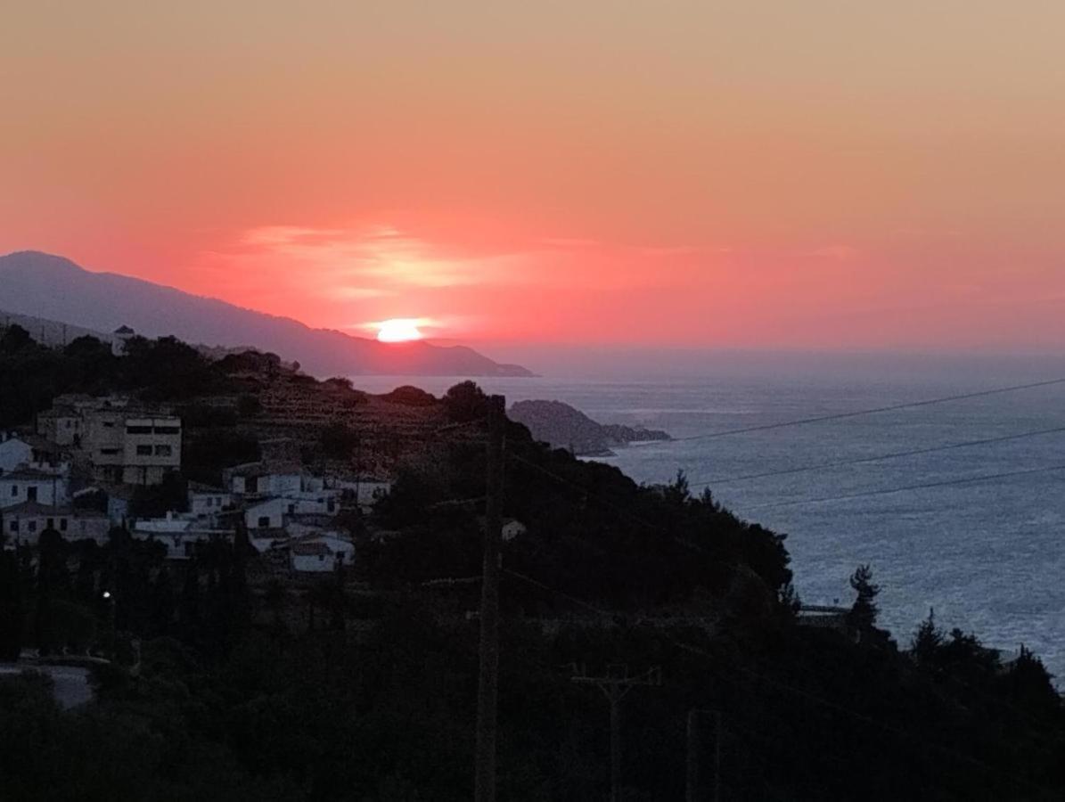 Villa Sunset Samos Town Exterior foto